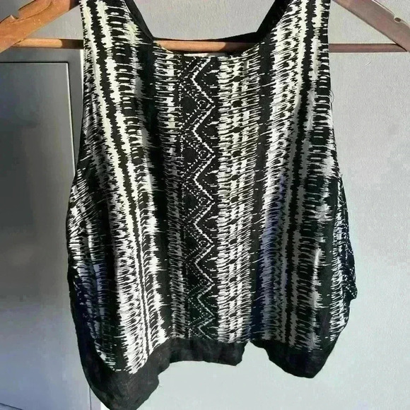 Silence and Noise Women’s Black Coachella Boho Bohemian Crop Indie Sleeze Top XS - Picture 4 of 11